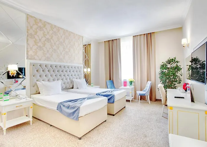 Hotel Ramada By Wyndham Trimontium 4*