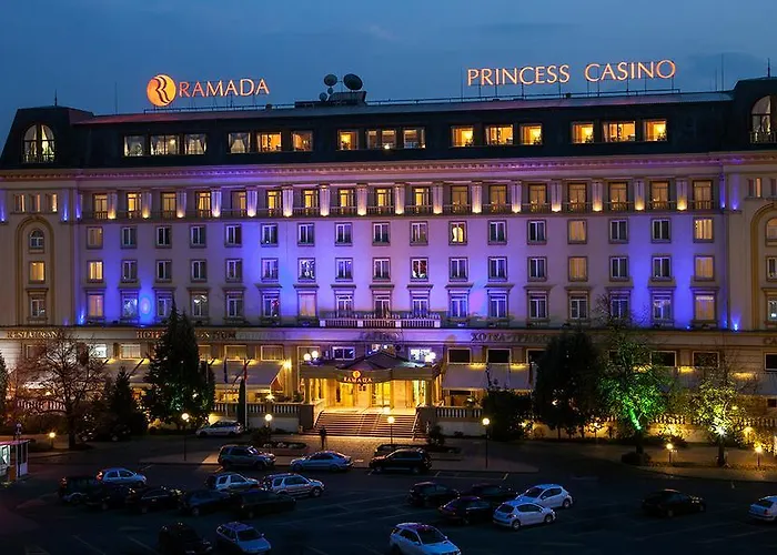 Hotel Ramada By Wyndham Trimontium Plovdiv