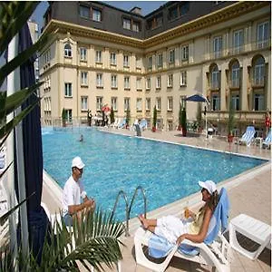 Ramada By Wyndham Trimontium Hotel Płowdiw