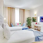 מלון Ramada By Wyndham Trimontium פלובדיב