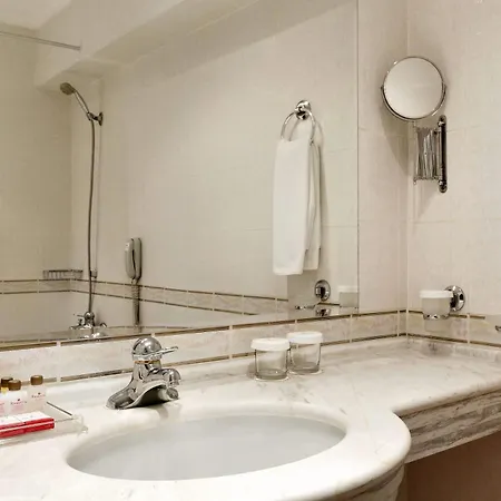 Ramada By Wyndham Trimontium Hotel Plovdiv