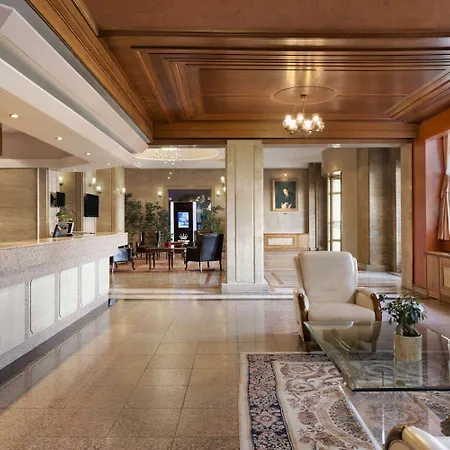 Ramada By Wyndham Trimontium 4*