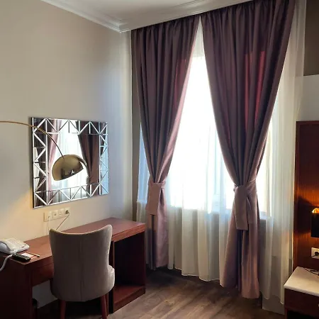 Ramada By Wyndham Trimontium פלובדיב