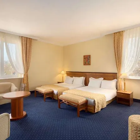 Hotel Ramada By Wyndham Trimontium