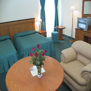 Hotel Ramada By Wyndham Trimontium 4*