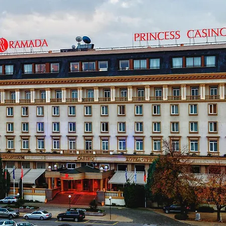 Ramada By Wyndham Trimontium Hotel Plovdiv