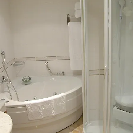 Ramada By Wyndham Trimontium Hotel Plovdiv
