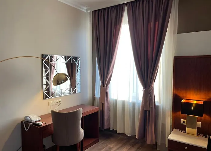 Ramada By Wyndham Trimontium Пловдив