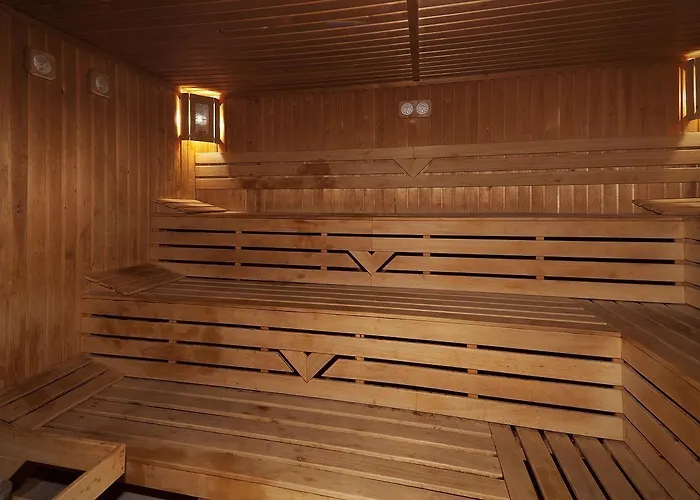 Ramada By Wyndham Trimontium Отель 4*