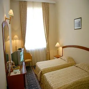 Ramada By Wyndham Trimontium