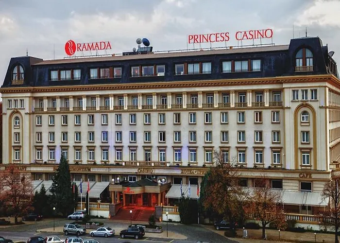 Ξενοδοχείο Ramada By Wyndham Trimontium 4*